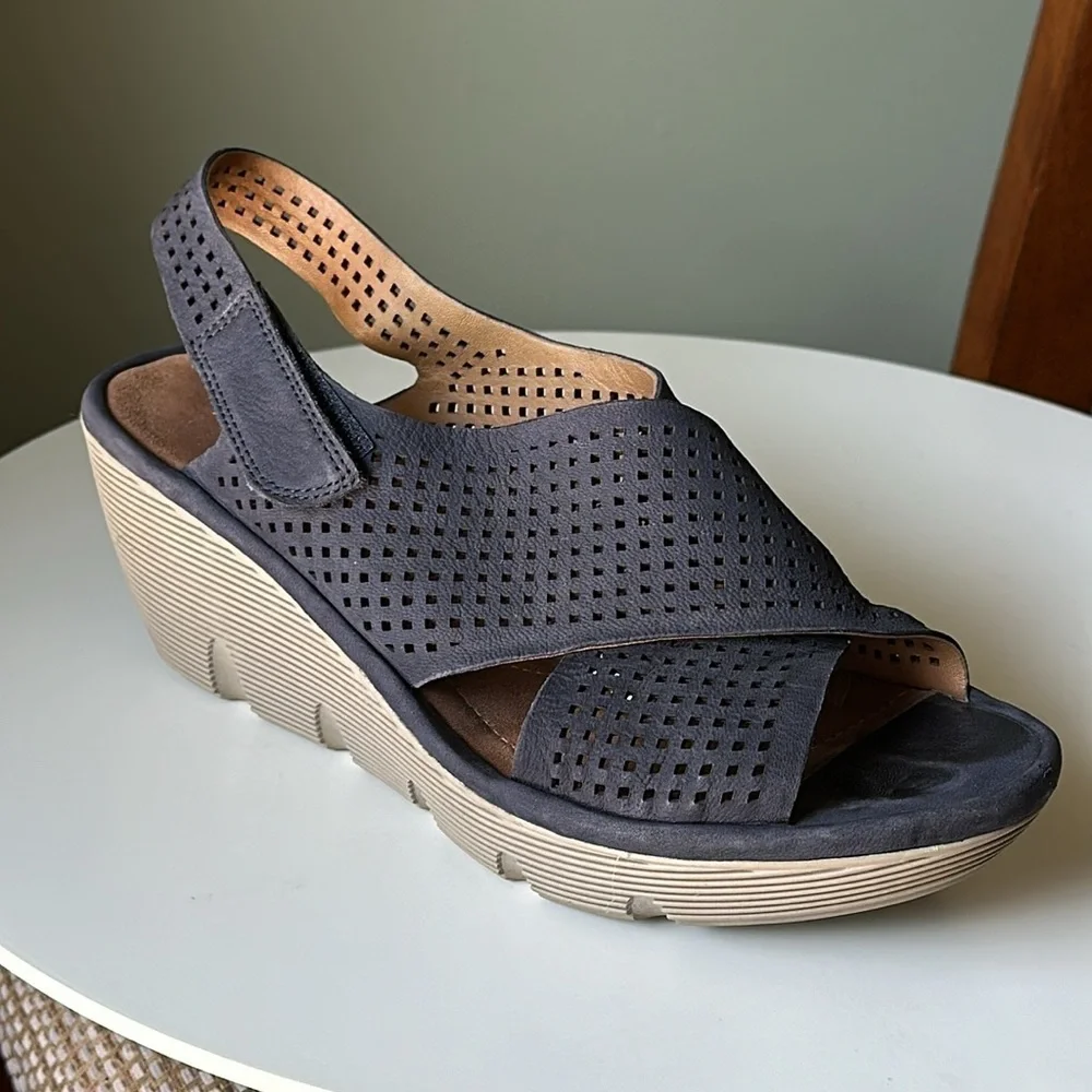 Clarks Artisan Clarene Award Blue Nubuck Slingback Wedge Sandals